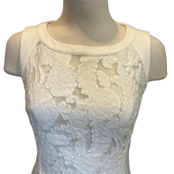 Hugo Boss Lace Inlay Dress/Size 2 - Picture 2 of 7